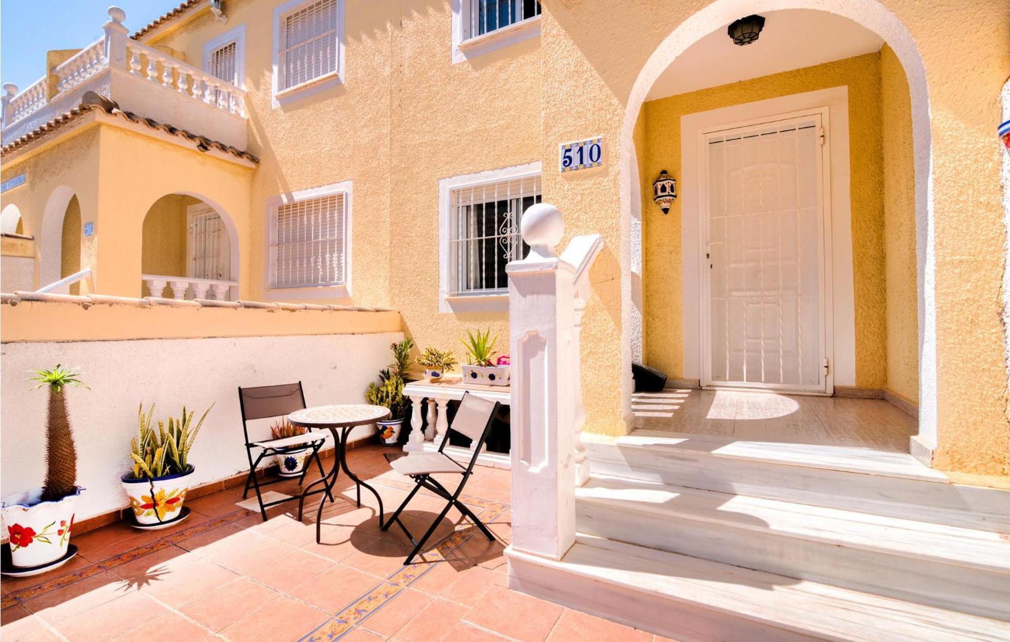 Gorgeous Home In Santa Pola With Wifi Εξωτερικό φωτογραφία